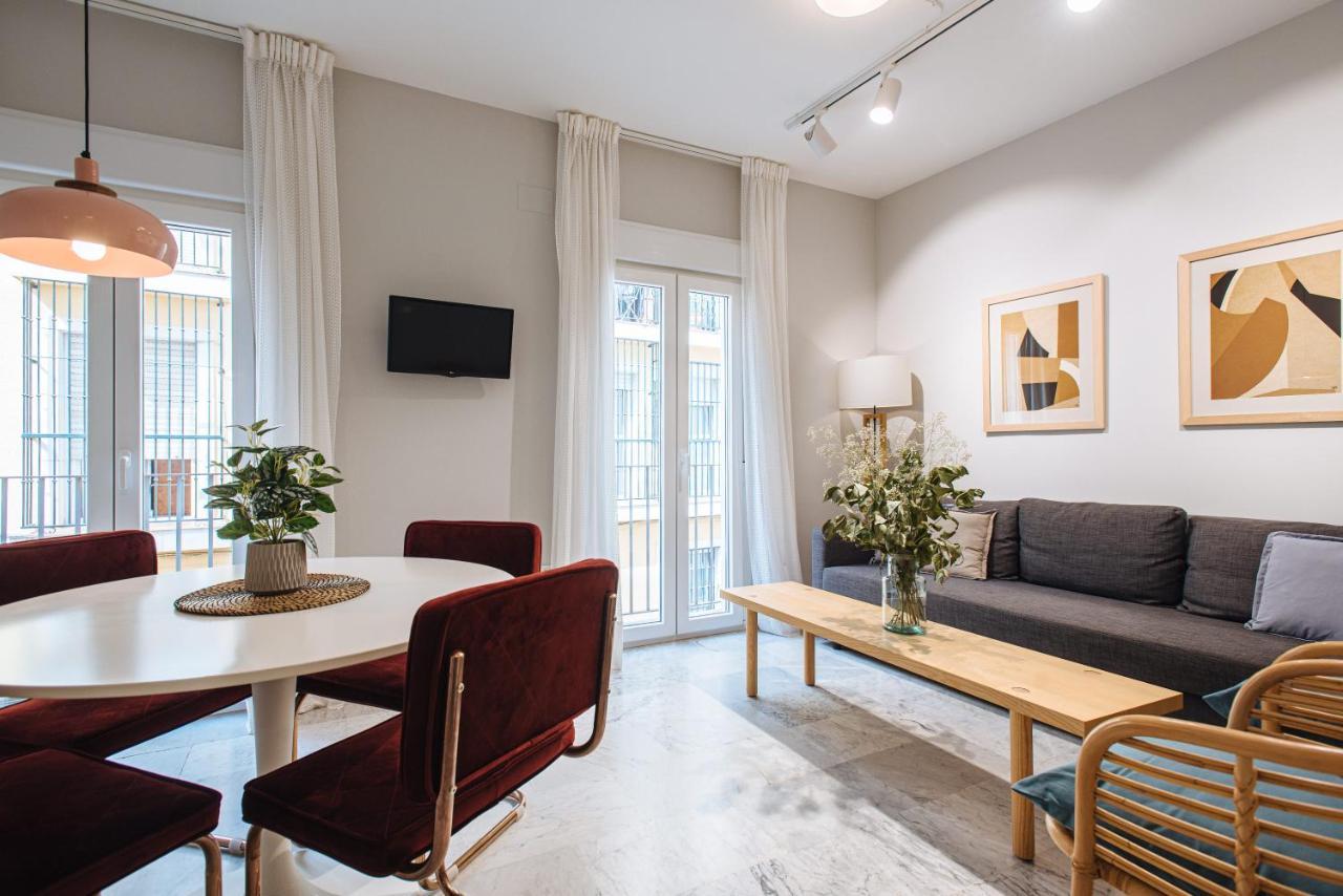 Guadalquivir Terrace Suite Apartments Севиля Екстериор снимка